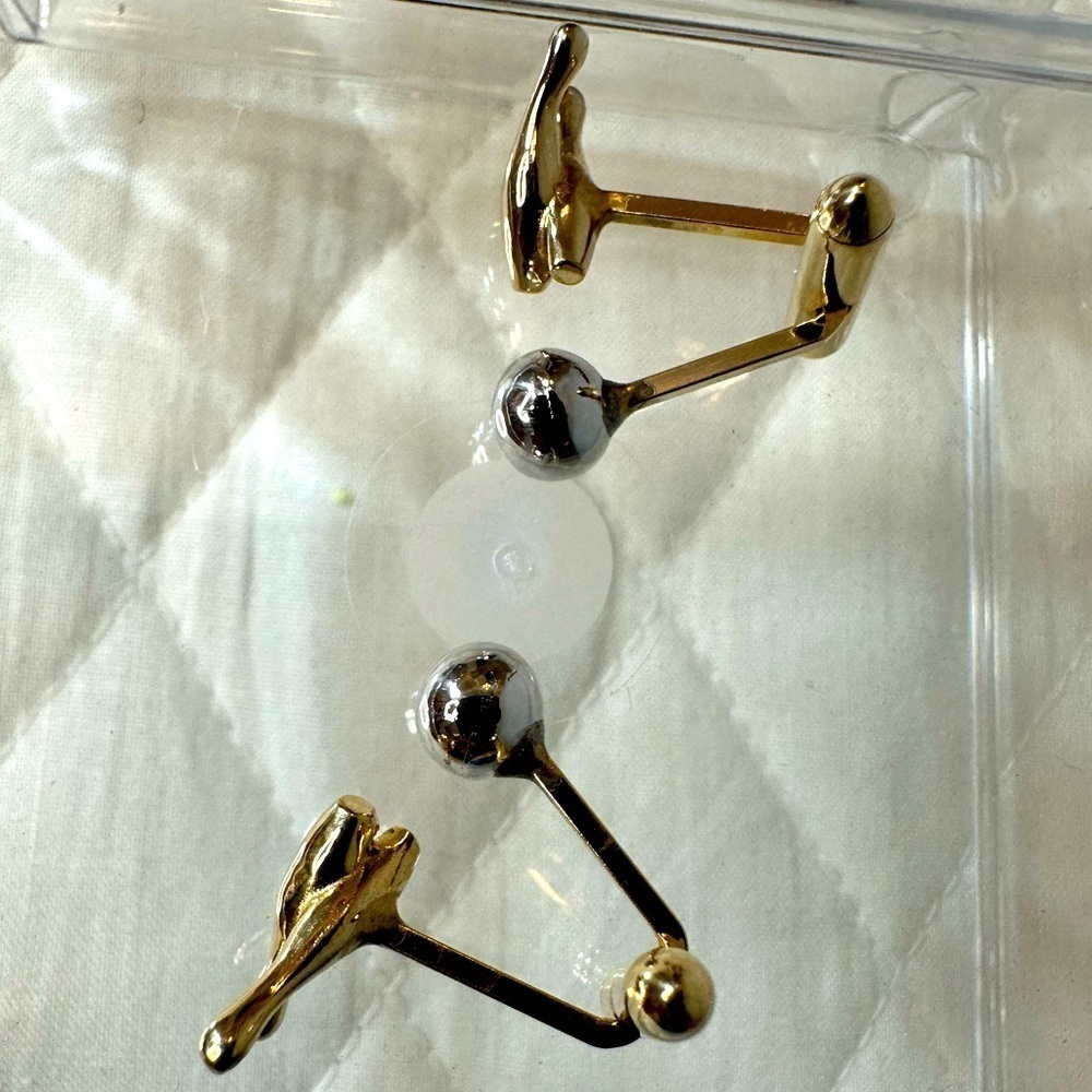 Gold and Silver Men’s Cufflinks Unique Classic Ball At The Ends